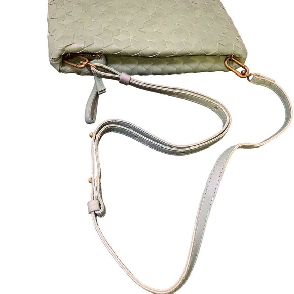 Madewell Green Puff Woven Crossbody - Picture 5 of 5